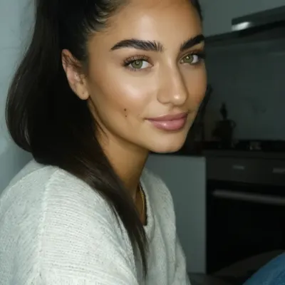 Лейсан, 21